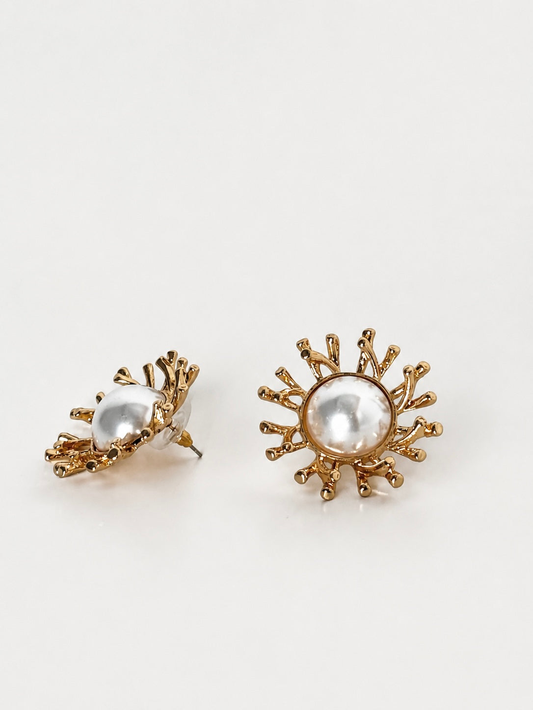 Gold Sunburst Pearl Statement Earrings Lightweightqq Waterproof Stainless Steel Earrings