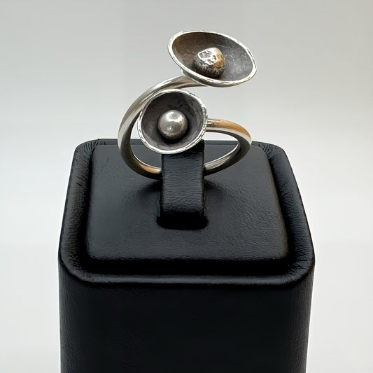 Handmade Oxidized Sterling Silver Flower Ring: Boho Vintage Design