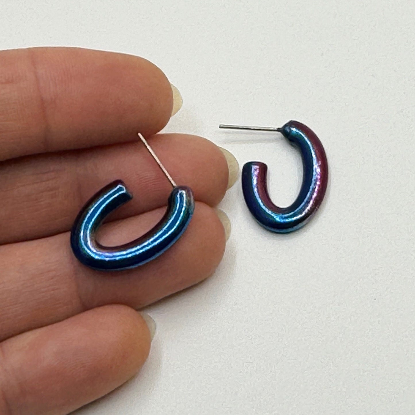 Holographic Hoop Earrings: Square or Oval, Vibrant Color Spectrum