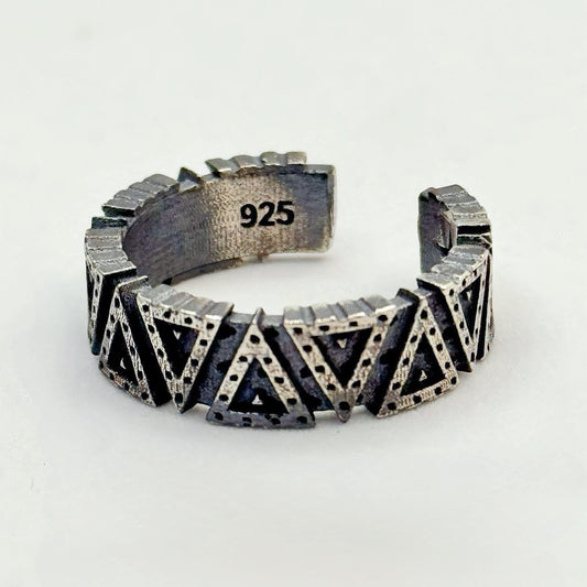 Handcrafted 925 Sterling Silver Pyramid Ring | Oxidized Adjustable Men’s Band | Artisan Geometric Design.