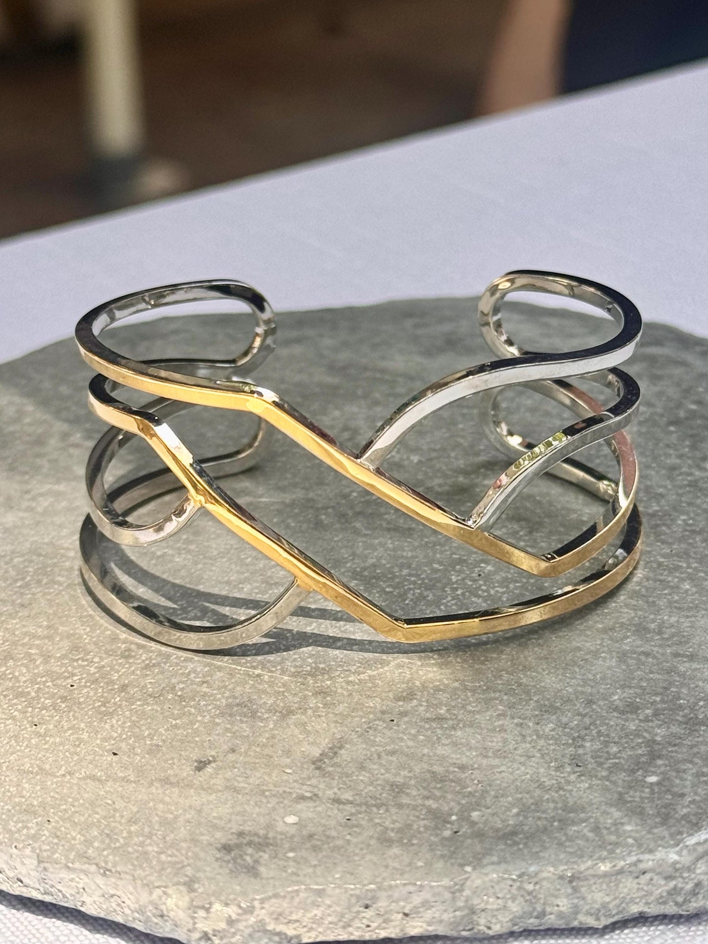 Mixed Metal Open Cuff Bracelet | Gold + Silver Stainless Steel
Waterproof stainless steel • Adjustable fit • Mixed metal finish