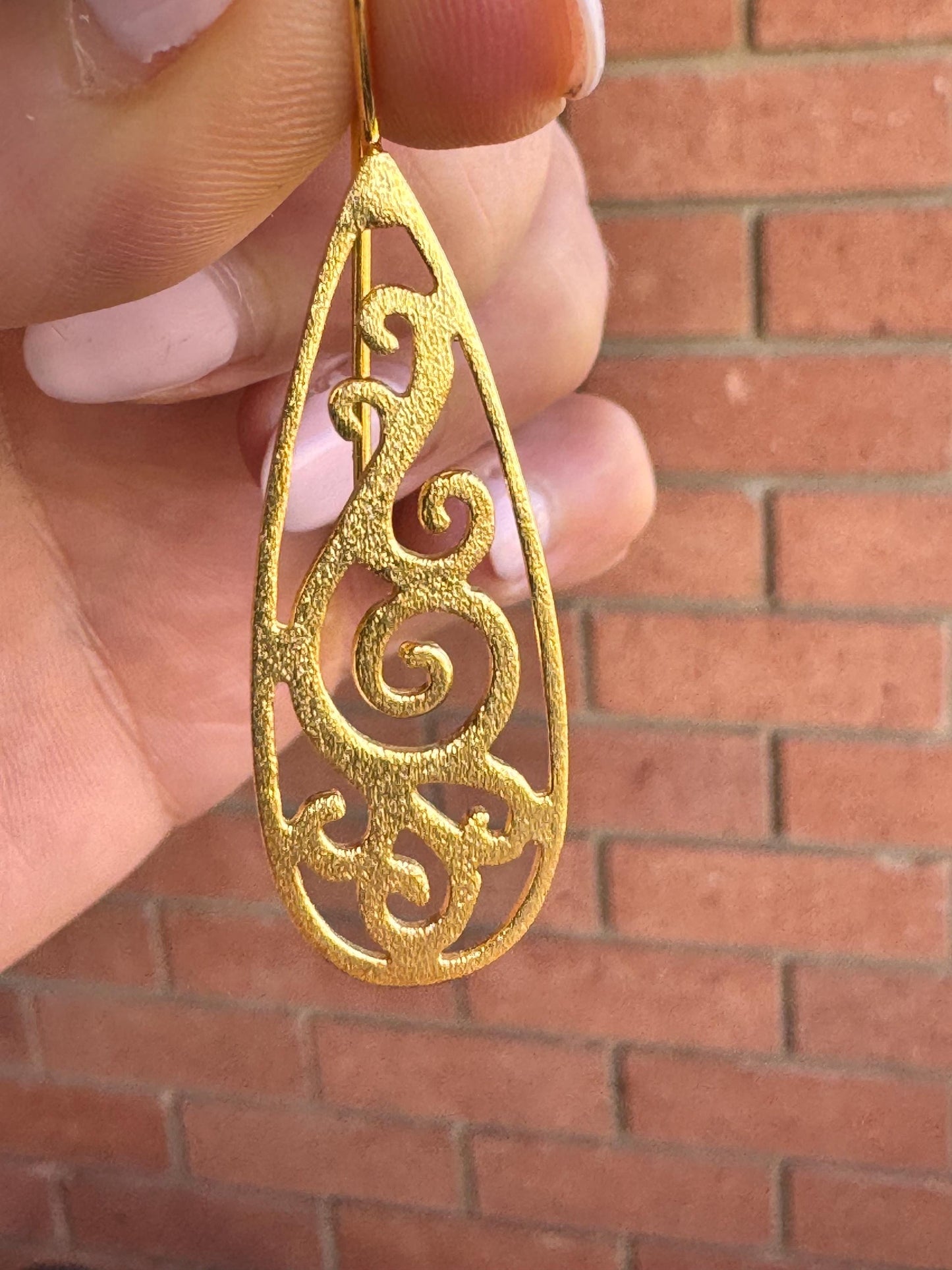 Filigree Drop Earrings in 22K Gold Vermeil | 925 Sterling Silver